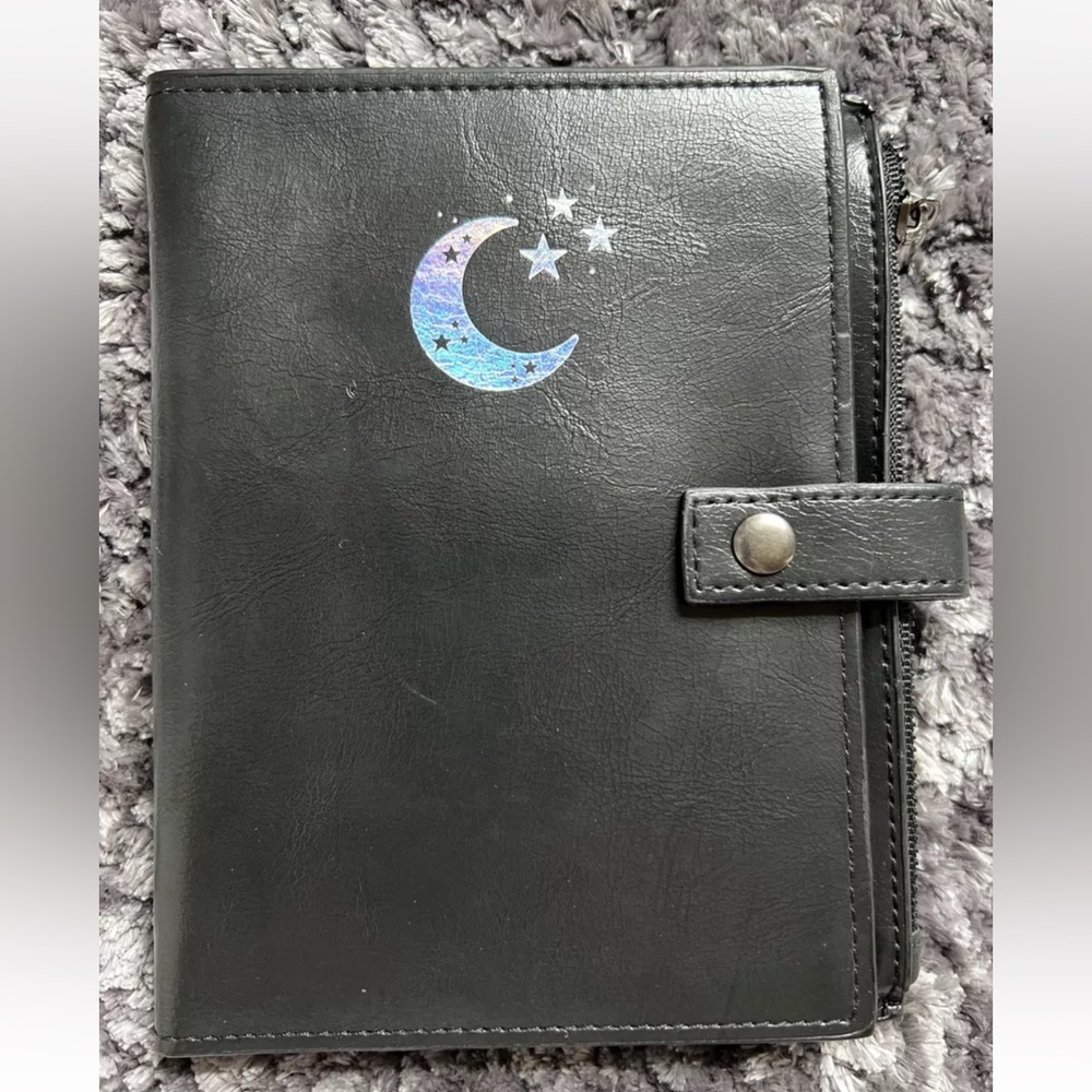 Villabeautifful VB pocket pen book, never used